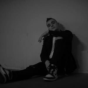 Meet your Posher, Bobby